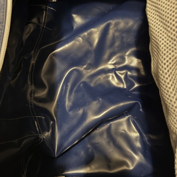 The North Face Basecamp Duffle Bag - Picture 5 of 13